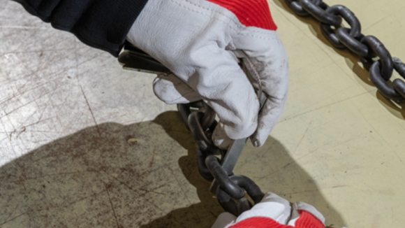 Prüfung von Ketten Prüfung von Ketten