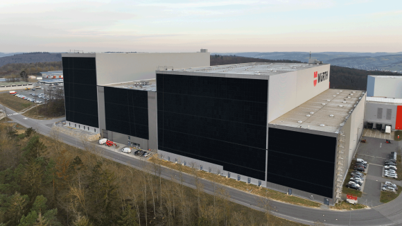 Würth Industrie Service nimmt weitere Photovoltaikanlage in Betrieb