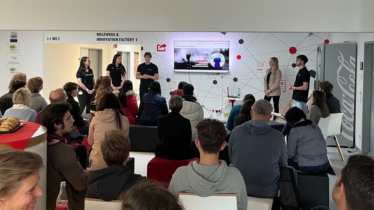 Karrierekompass: Ausbildung mit Zukunft bei Würth Industrie Service 