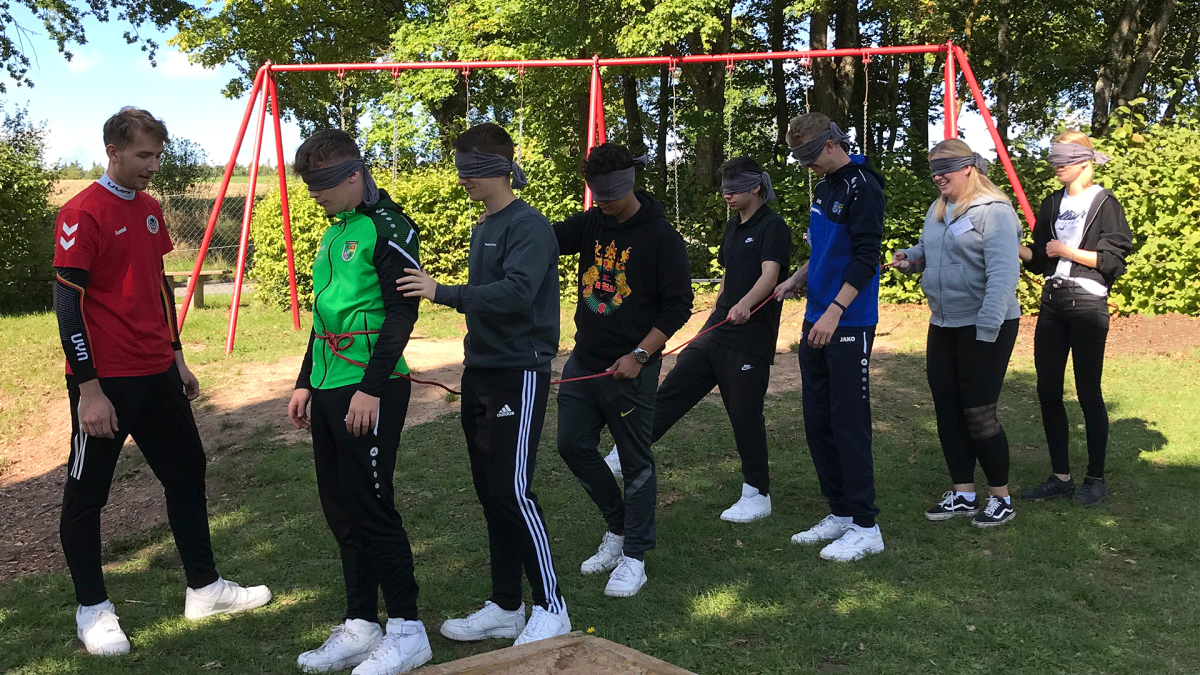  Über 75 neue Auszubildende sowie dual  Studierende starten gemeinsam durch!