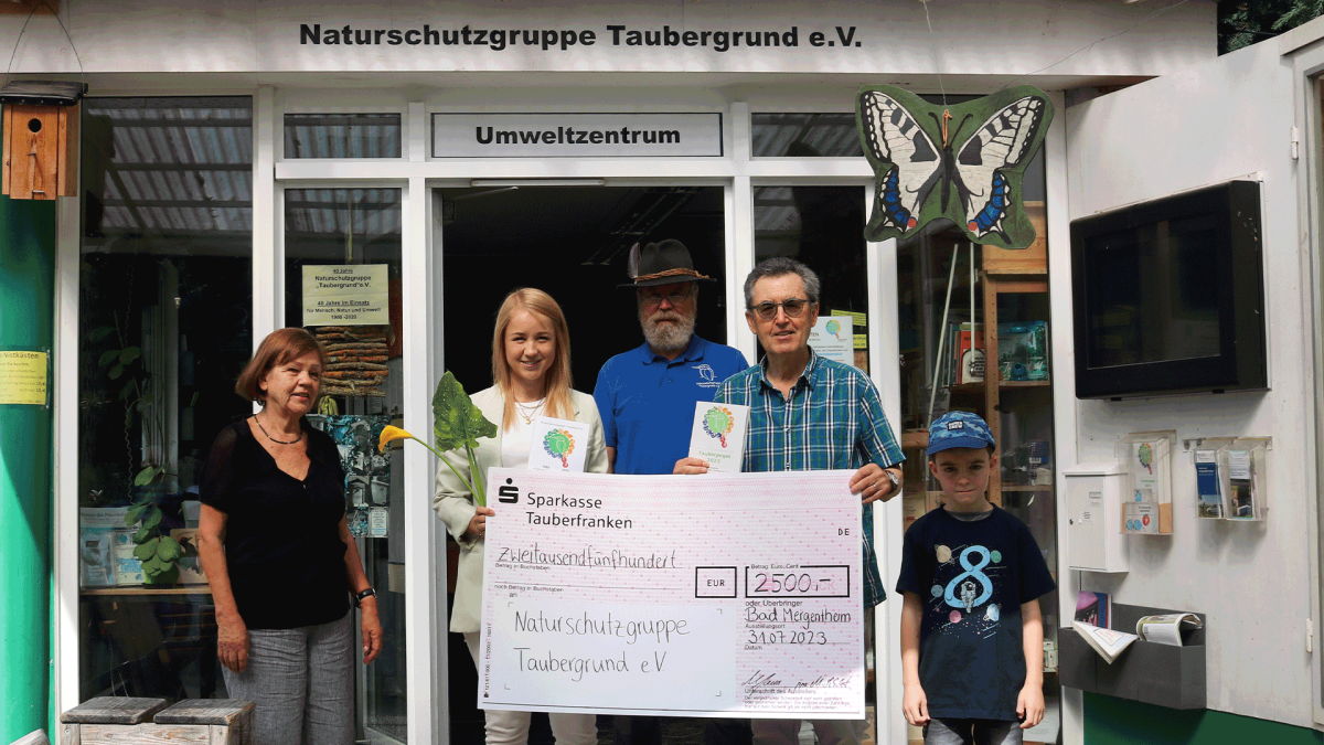 100 Vogelhäuser auf dem Drillberg – Zusätzliche Spende für einen guten Zweck!